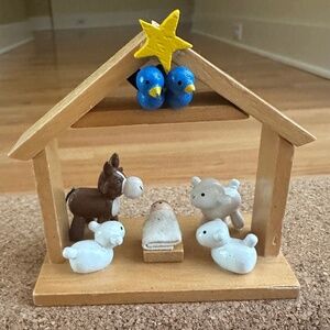 Vintage Wooden Nativity Scene R Dakin & Co Miniature Nativity